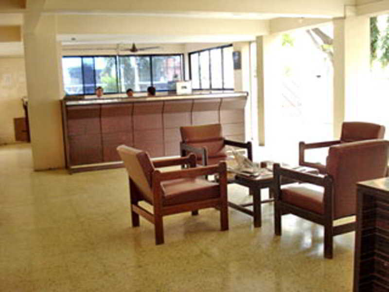Hotel Meru Pune Exterior foto